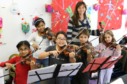 Palisadian Margaret Lysy, founder of the Santa Monica-based SOL-LA Music Academy, conducts a student practice session.